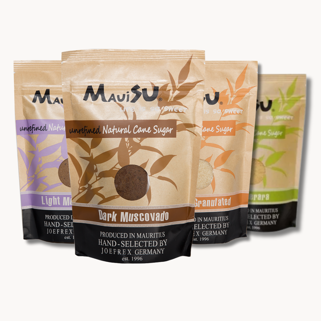 MauiSu Zucker Packshot alle vier Sorten: Light Muscovado, Dark Muscovado, Golden Granulated und Demerara