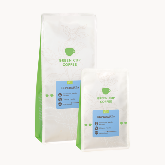 Packshot Kaffee Esperanza Green Cup Coffee 1kg und 250g Packungen