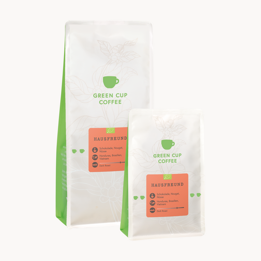 Packshot Kaffee Hausfreund Green Cup Coffee 1kg und 250g Packung